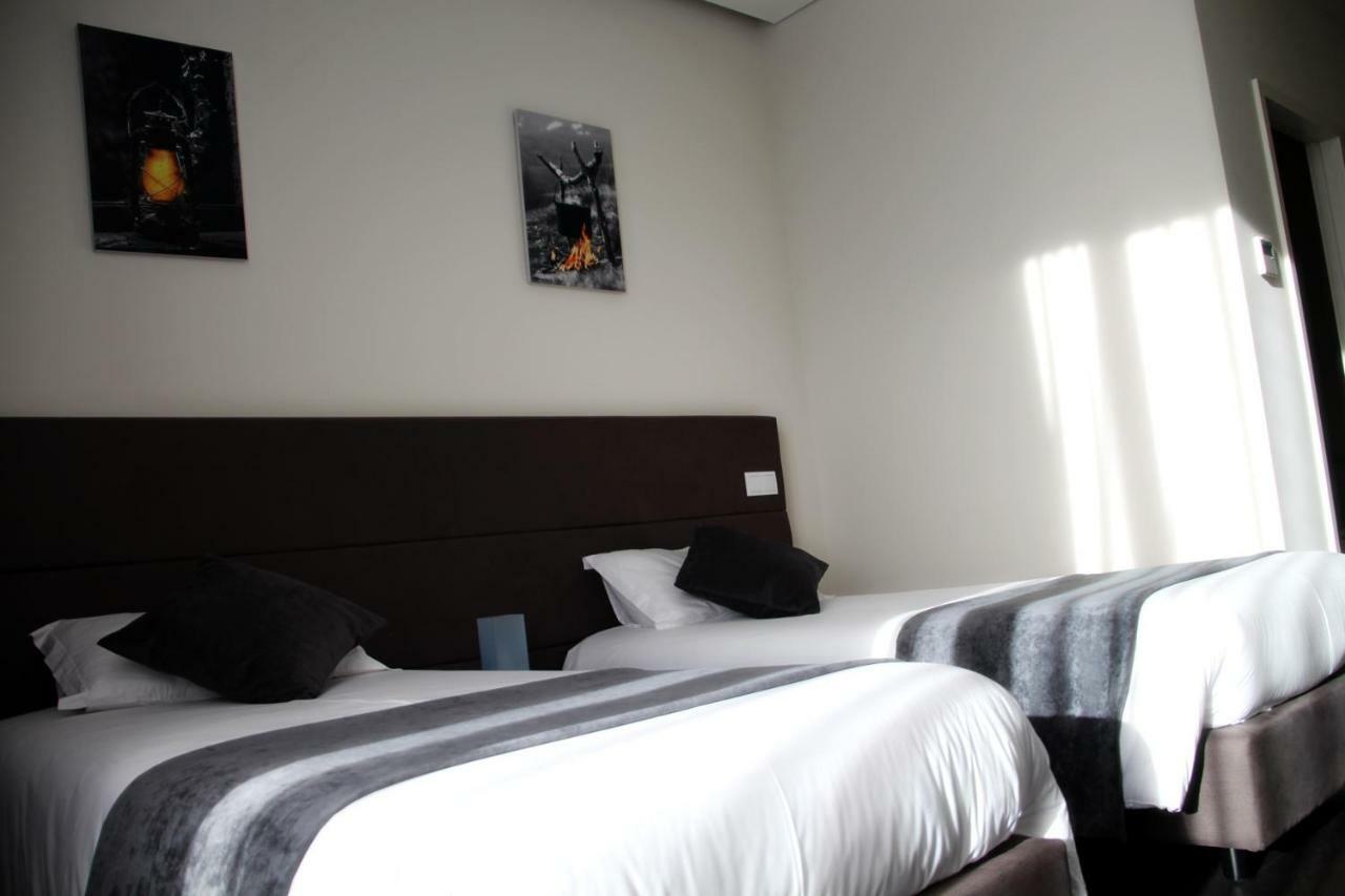 Basto Vila Hotel 卡贝塞拉什德巴什图 外观 照片